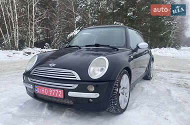 Хэтчбек MINI Cooper 2004 в Бородянке