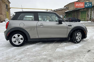 Хэтчбек MINI Cooper 2016 в Киеве