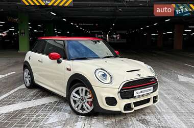 Хэтчбек MINI Cooper 2019 в Киеве