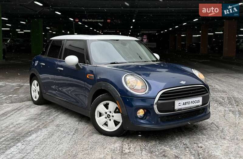 Хетчбек MINI Cooper 2014 в Києві фото Хетчбек MINI Cooper 2014 в Києві