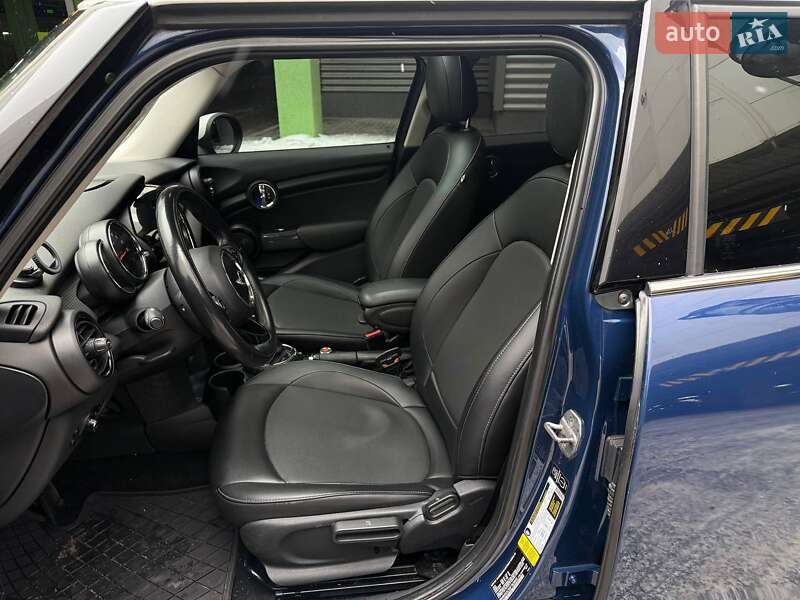Хетчбек MINI Cooper 2014 в Києві фото 11 Хетчбек MINI Cooper 2014 в Києві