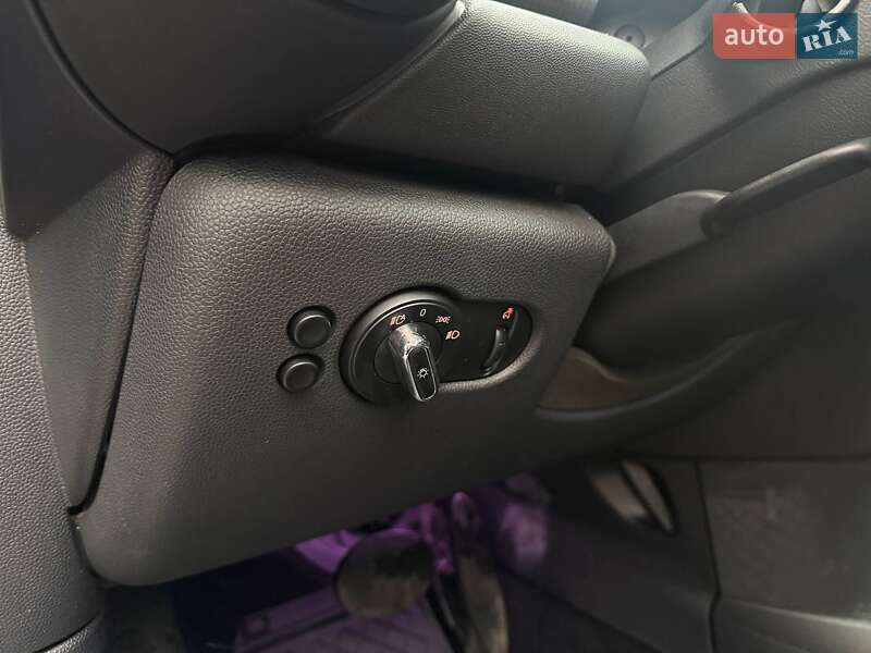Хетчбек MINI Cooper 2014 в Києві фото 15 Хетчбек MINI Cooper 2014 в Києві