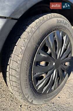 Хэтчбек MINI Cooper 2004 в Луцке
