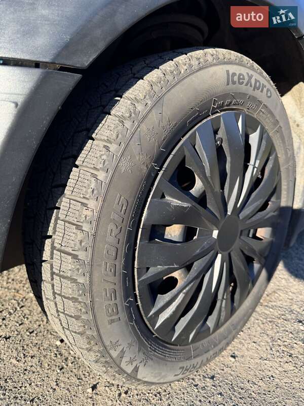 Хэтчбек MINI Cooper 2004 в Луцке