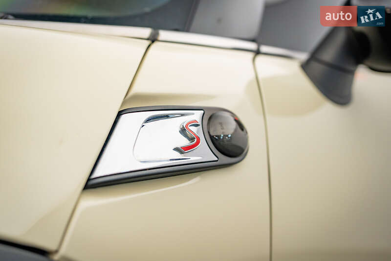 Хэтчбек MINI Cooper 2010 в Киеве