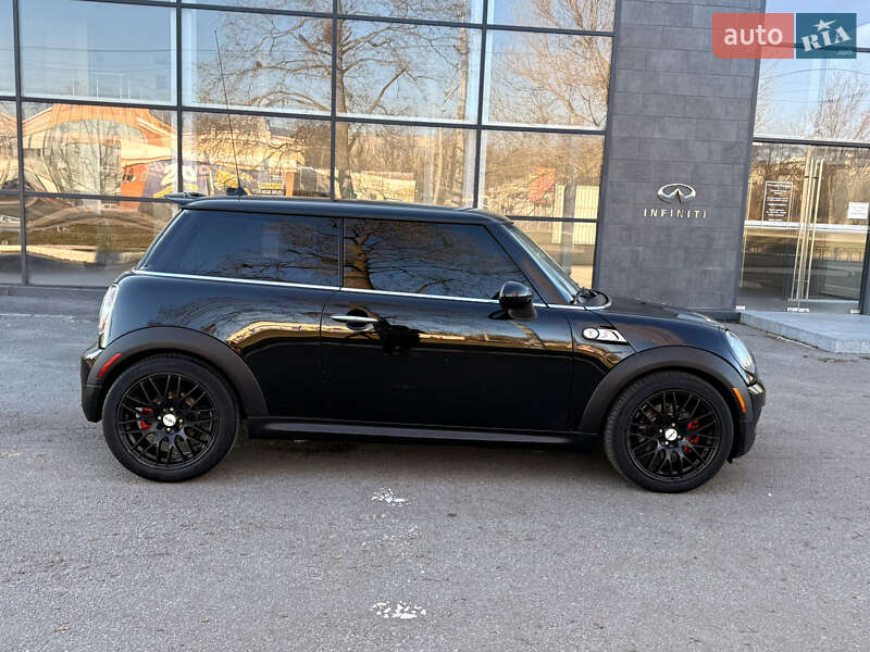 Хэтчбек MINI Cooper 2010 в Харькове