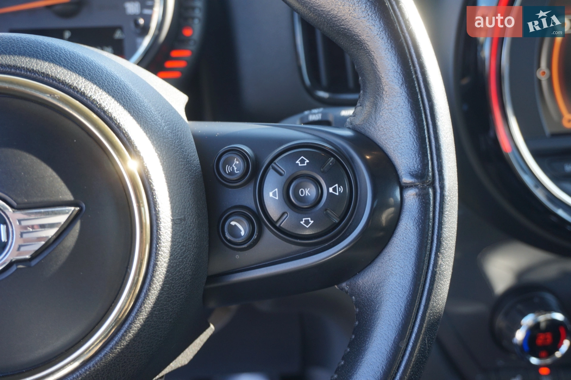 2017 MINI Cooper - мініатюра 34