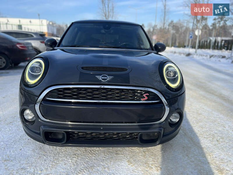 Хэтчбек MINI Cooper 2018 в Харькове