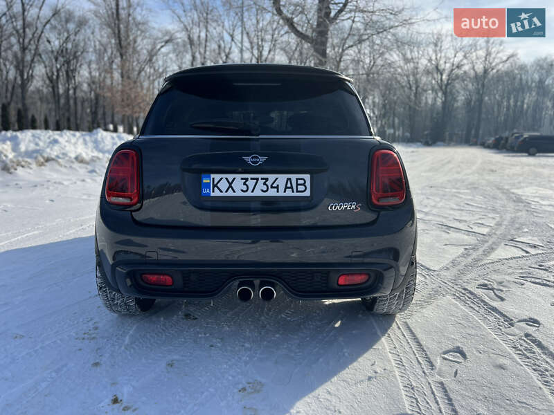 Хэтчбек MINI Cooper 2018 в Харькове
