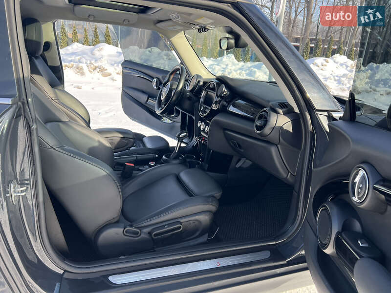 Хэтчбек MINI Cooper 2018 в Харькове