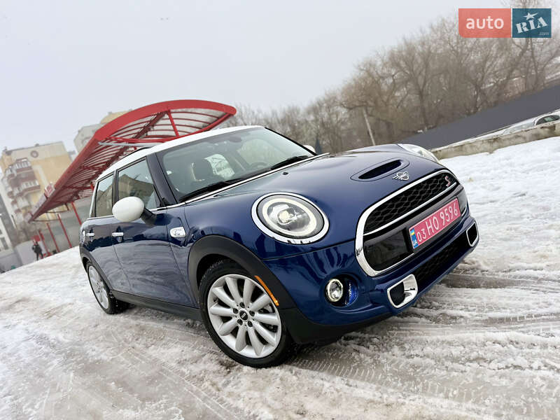 Хэтчбек MINI Cooper 2015 в Виннице