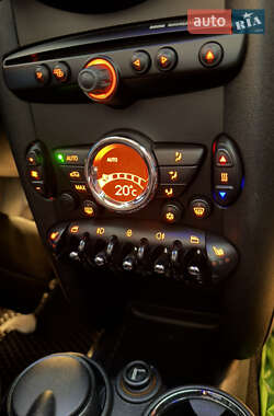 Хэтчбек MINI Cooper 2011 в Бородянке