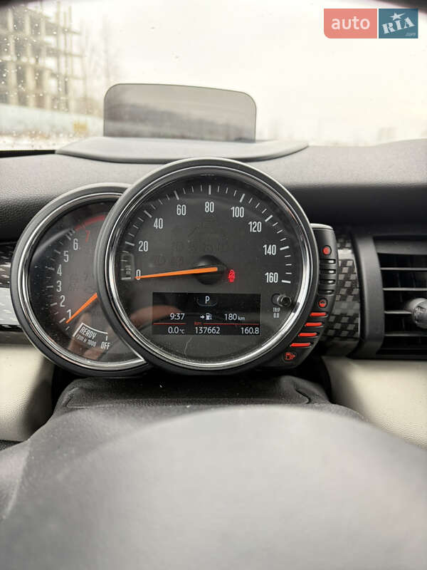 Хэтчбек MINI Cooper 2015 в Киеве