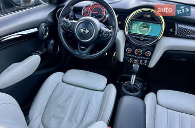 Хетчбек MINI Cooper 2018 в Києві