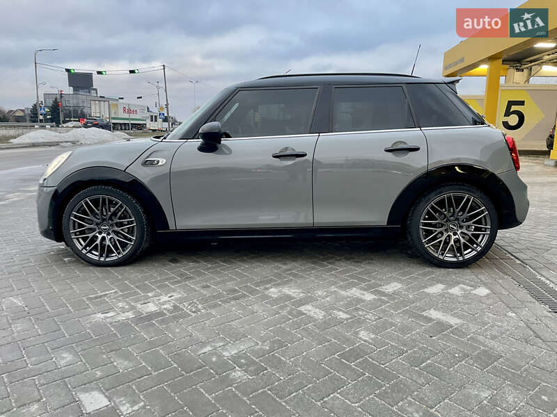 Хэтчбек MINI Cooper 2016 в Днепре фото 14 Хэтчбек MINI Cooper 2016 в Днепре
