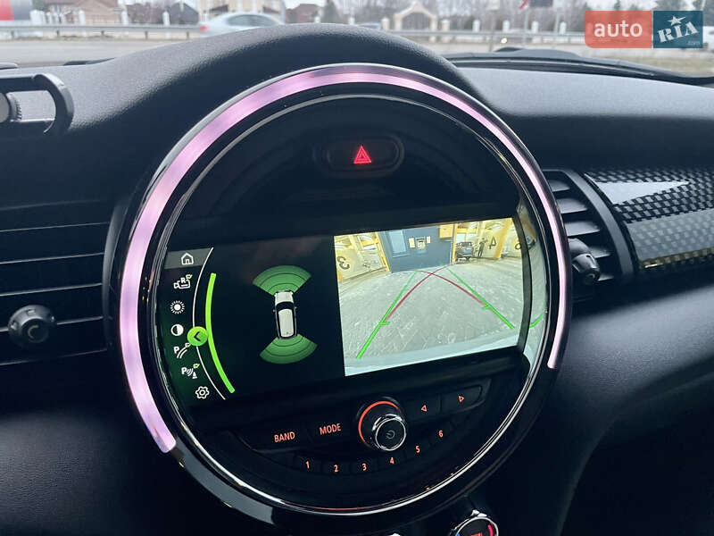 Хэтчбек MINI Cooper 2016 в Днепре фото 33 Хэтчбек MINI Cooper 2016 в Днепре