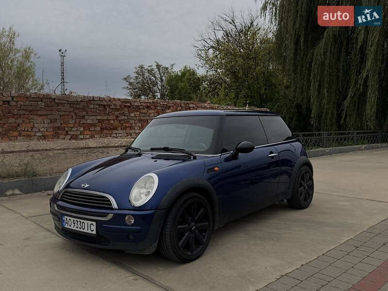 Хетчбек MINI Cooper 2003 в Ужгороді фото 4 Хетчбек MINI Cooper 2003 в Ужгороді