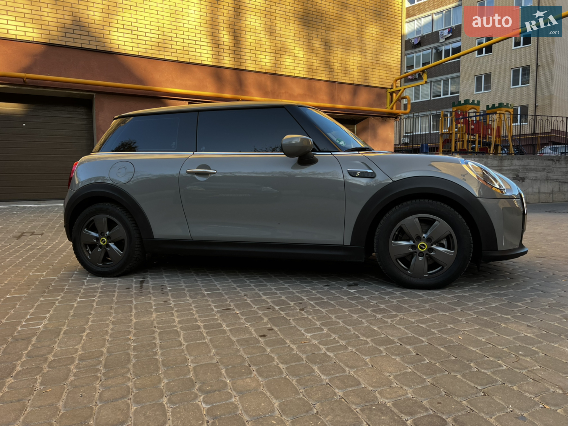 2022 MINI Cooper - мініатюра 11