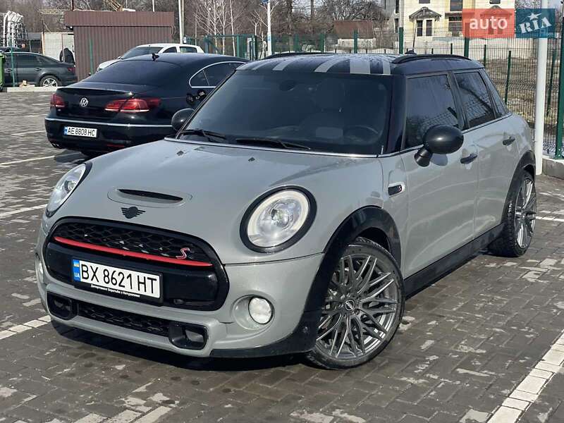 Хэтчбек MINI Cooper 2016 в Днепре фото 3 Хэтчбек MINI Cooper 2016 в Днепре