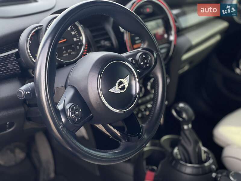 Хэтчбек MINI Cooper 2016 в Днепре фото 15 Хэтчбек MINI Cooper 2016 в Днепре