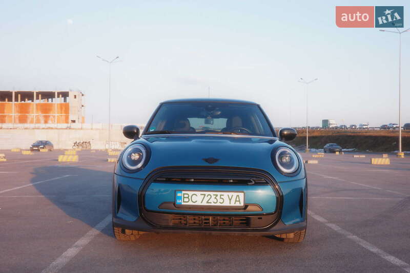 2023 Mini Cooper, VIN WMW11DJ0402U52364:plate — фото 1 (autoria)