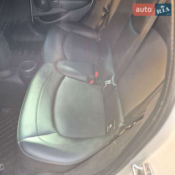 Хэтчбек MINI Cooper 2015 в Львове фото 5 Хэтчбек MINI Cooper 2015 в Львове