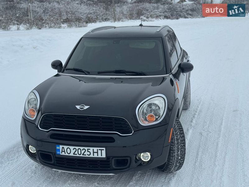 Хэтчбек MINI Cooper 2015 в Ужгороде