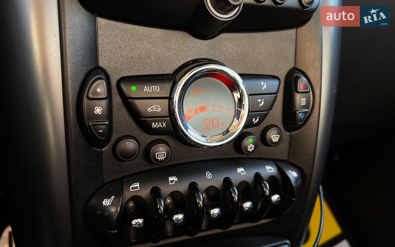 Хэтчбек MINI Cooper 2012 в Львове