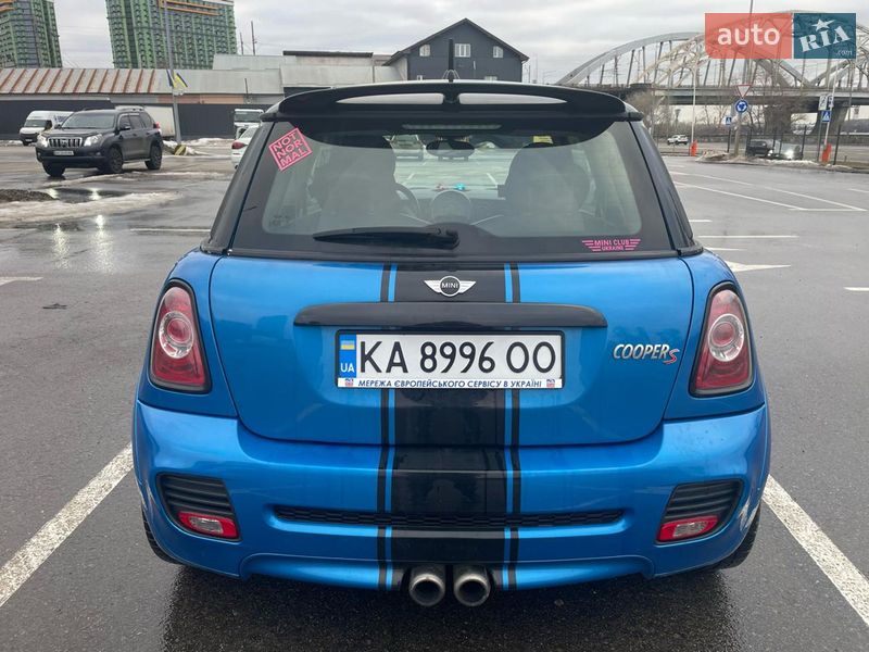 Хетчбек MINI Cooper 2010 в Києві