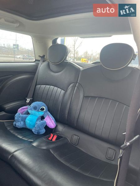 Хетчбек MINI Cooper 2010 в Києві