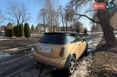 Хэтчбек MINI Cooper 2004 в Ровно