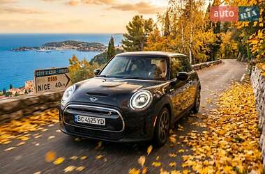 Хэтчбек MINI Cooper 2021 в Львове