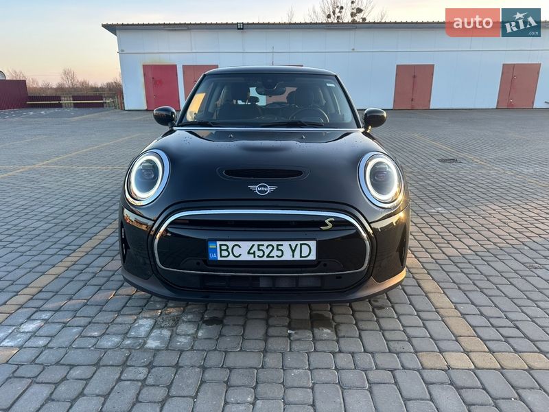 Хэтчбек MINI Cooper 2021 в Львове