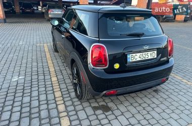 Хэтчбек MINI Cooper 2021 в Львове