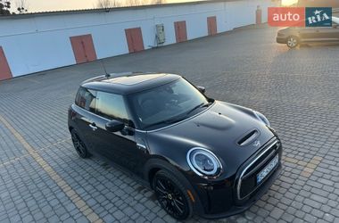 Хэтчбек MINI Cooper 2021 в Львове