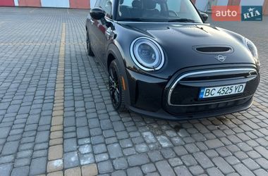 Хэтчбек MINI Cooper 2021 в Львове