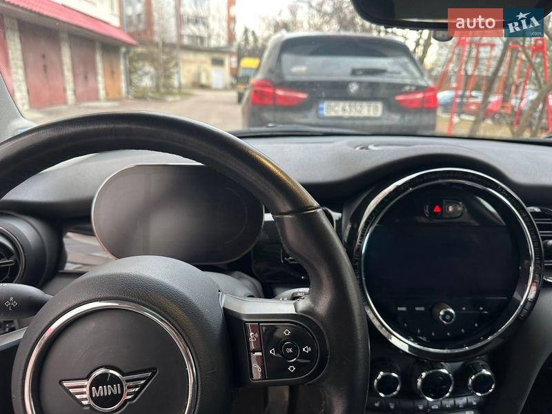 Хэтчбек MINI Cooper 2021 в Львове