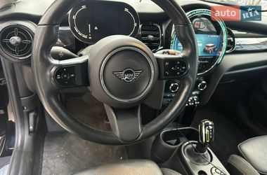 Хэтчбек MINI Cooper 2021 в Львове