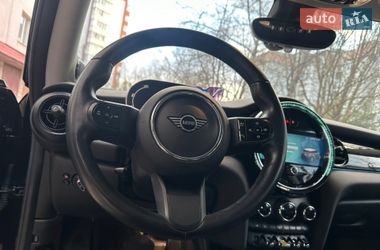 Хэтчбек MINI Cooper 2021 в Львове