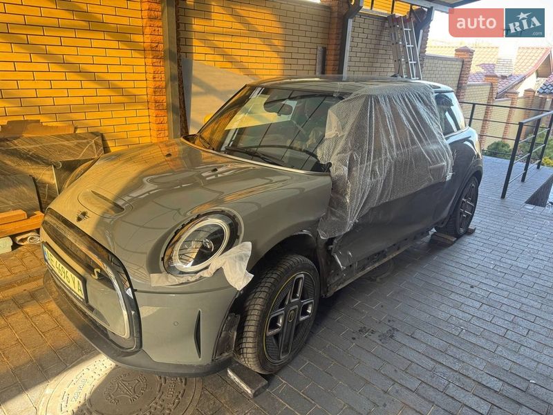 Хэтчбек MINI Cooper 2021 в Днепре