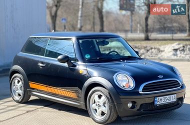 Хэтчбек MINI Cooper 2010 в Бердичеве