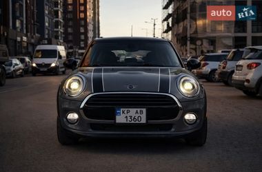 Хетчбек MINI Cooper 2016 в Івано-Франківську