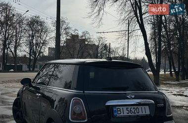 Хэтчбек MINI Cooper 2010 в Полтаве