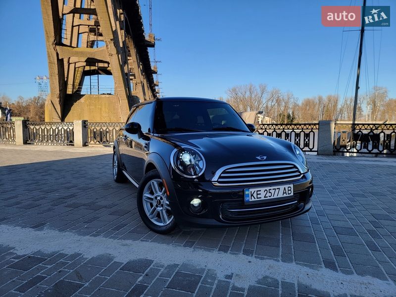 Хетчбек MINI Cooper 2011 в Дніпрі