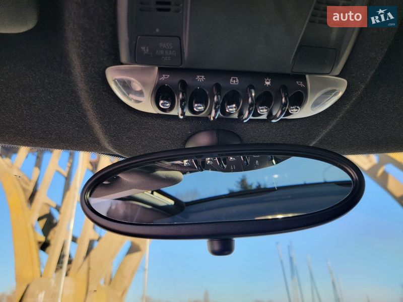 Хетчбек MINI Cooper 2011 в Дніпрі