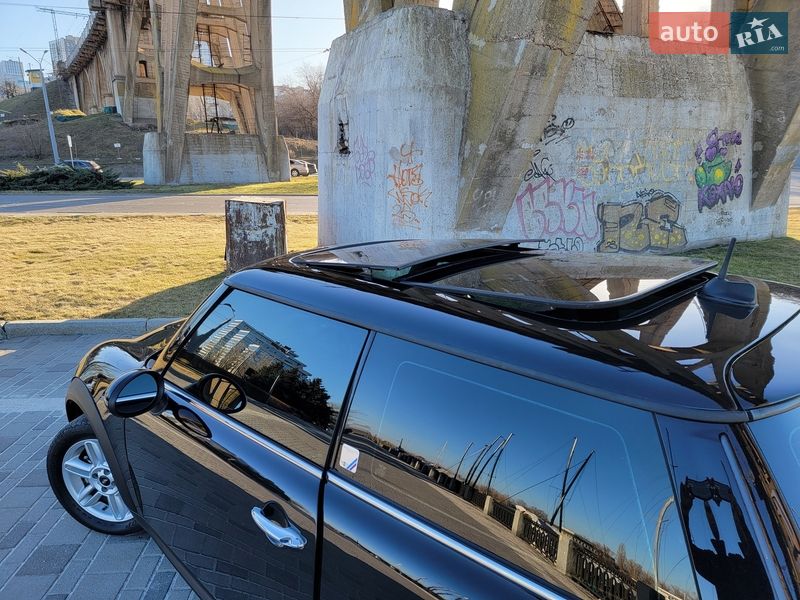 Хетчбек MINI Cooper 2011 в Дніпрі