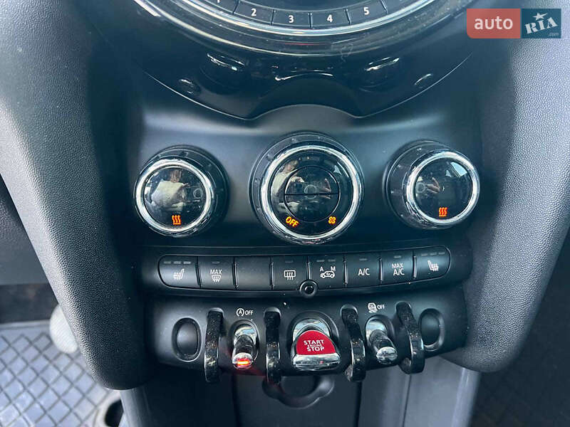 Хетчбек MINI Cooper 2015 в Львові