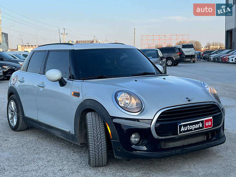 Хетчбек MINI Cooper 2015 в Львові