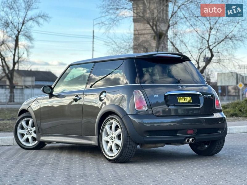 Хэтчбек MINI Cooper 2005 в Киеве