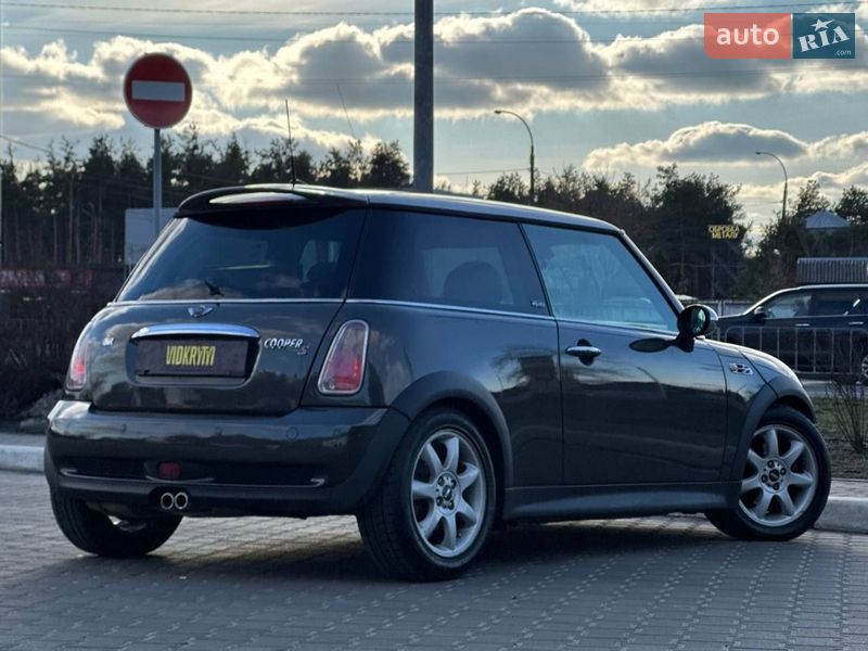 Хэтчбек MINI Cooper 2005 в Киеве
